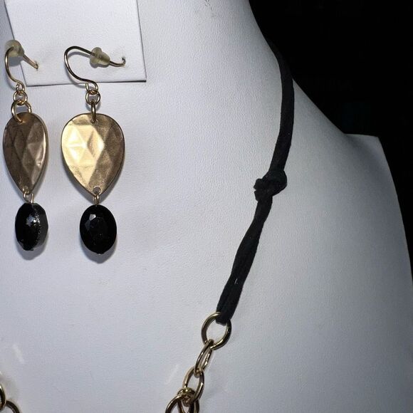 Premier Designs Modernist Abstract Statement Necklace and Earring Set - Picture 6 of 12